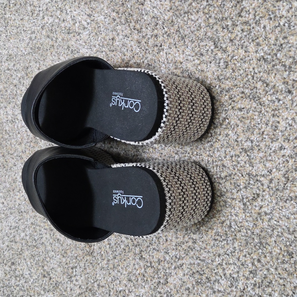 Corkys Wedge, Size 9 - Picture 10 of 11